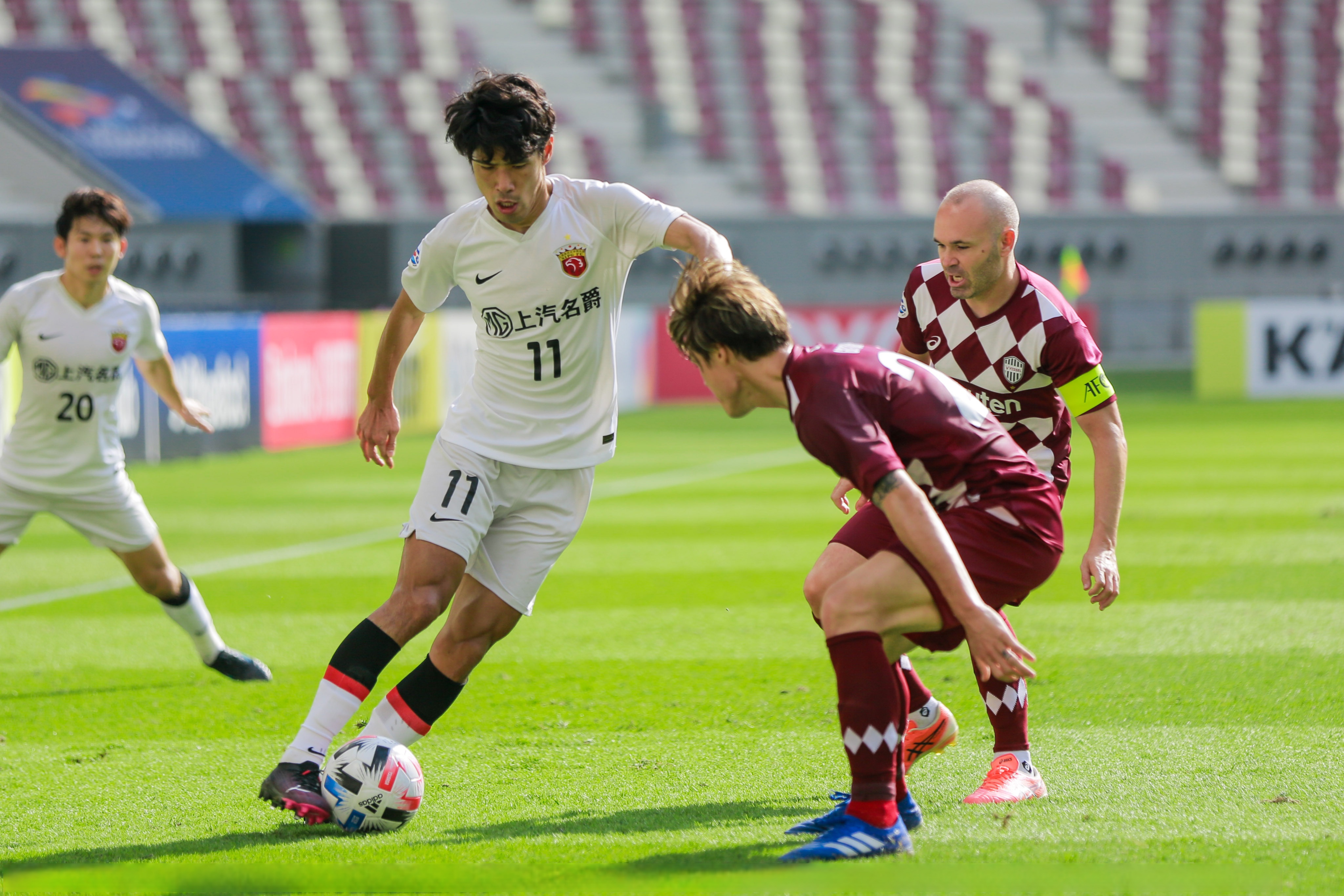 -萨索洛战平热那亚，争夺欧战席位的简单介绍